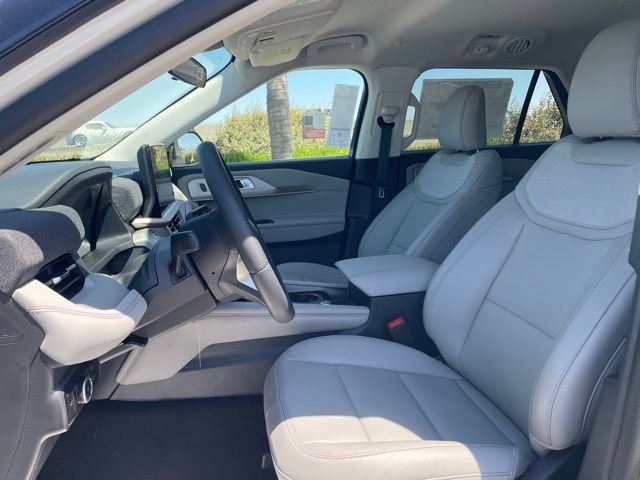 New 2026 Ford Explorer Active w/ Active Comfort Package RWD image 21