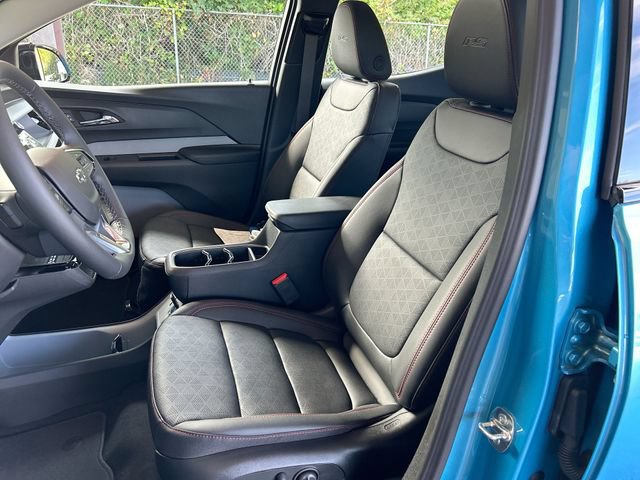 New 2027 Chevrolet Bolt RS w/ Technology Package FWD image 19