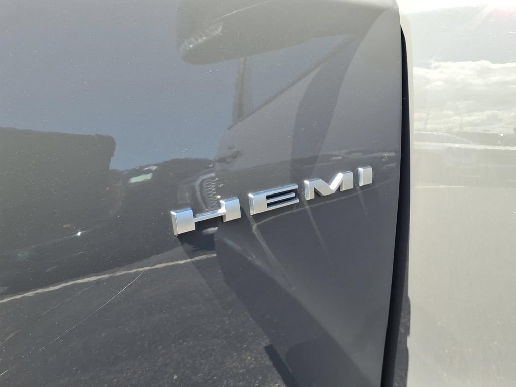 Used 2025 Dodge Durango R/T AWD/4WD image 11