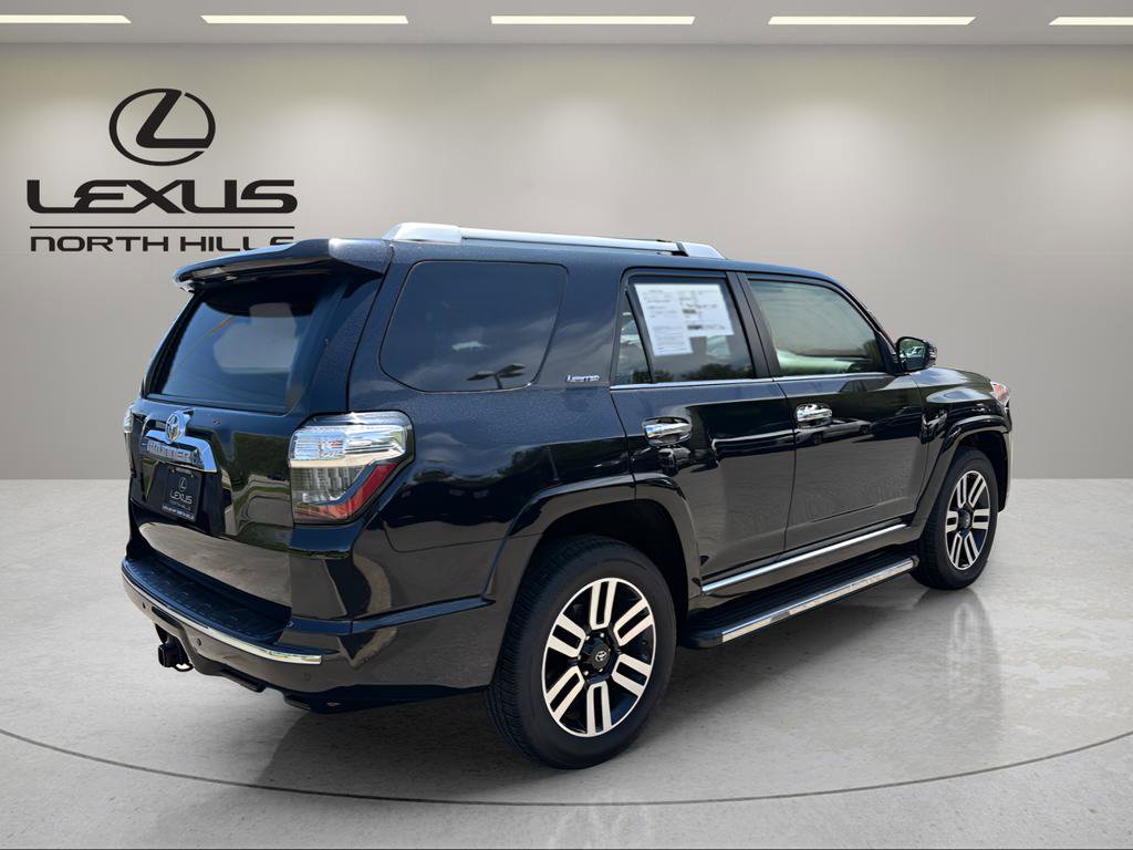 Used 2017 Toyota 4Runner Limited AWD/4WD image 6