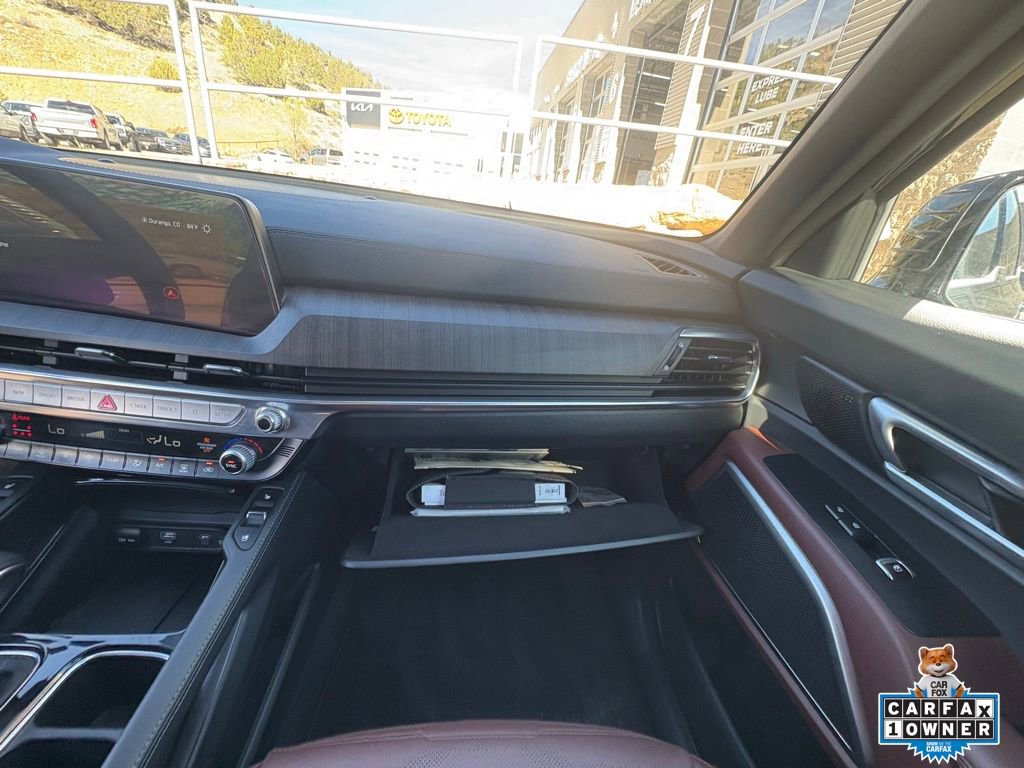 Used 2025 Kia Telluride SX Prestige image 23