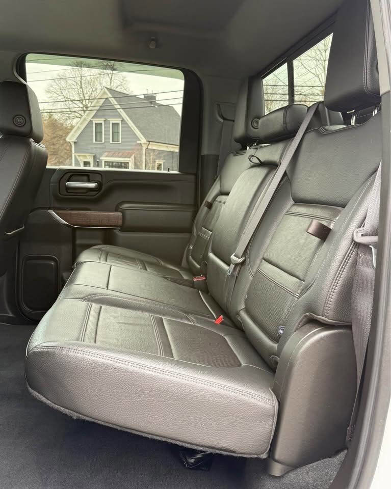 Used 2021 GMC Sierra 2500 Denali w/ Denali Ultimate Package AWD/4WD image 11