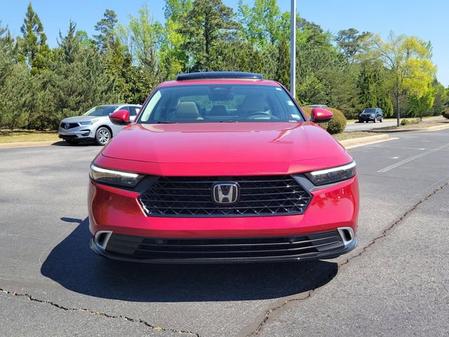 Used 2023 Honda Accord Touring image 2