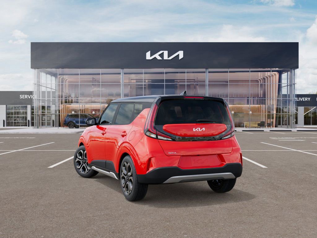 New 2025 Kia Soul EX image 4