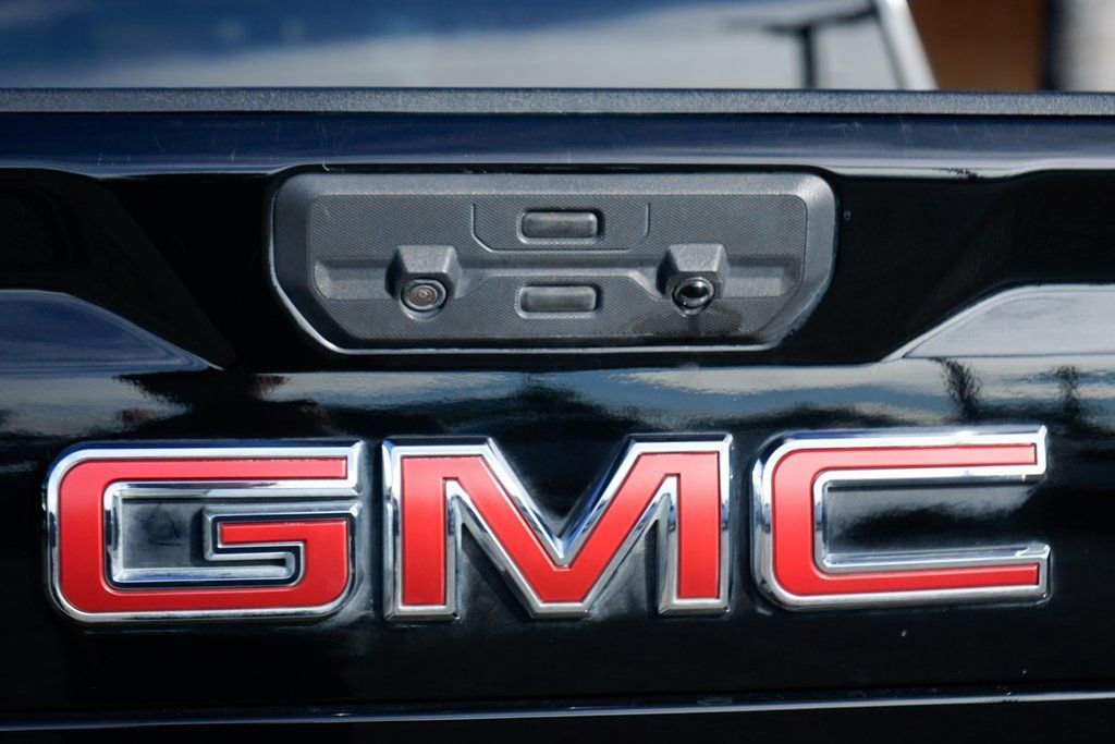 Used 2023 GMC Sierra 2500 SLE w/ SLE Convenience Package image 46