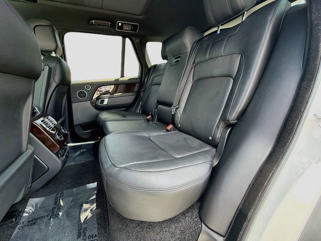 Used 2020 Land Rover Range Rover HSE AWD/4WD image 16