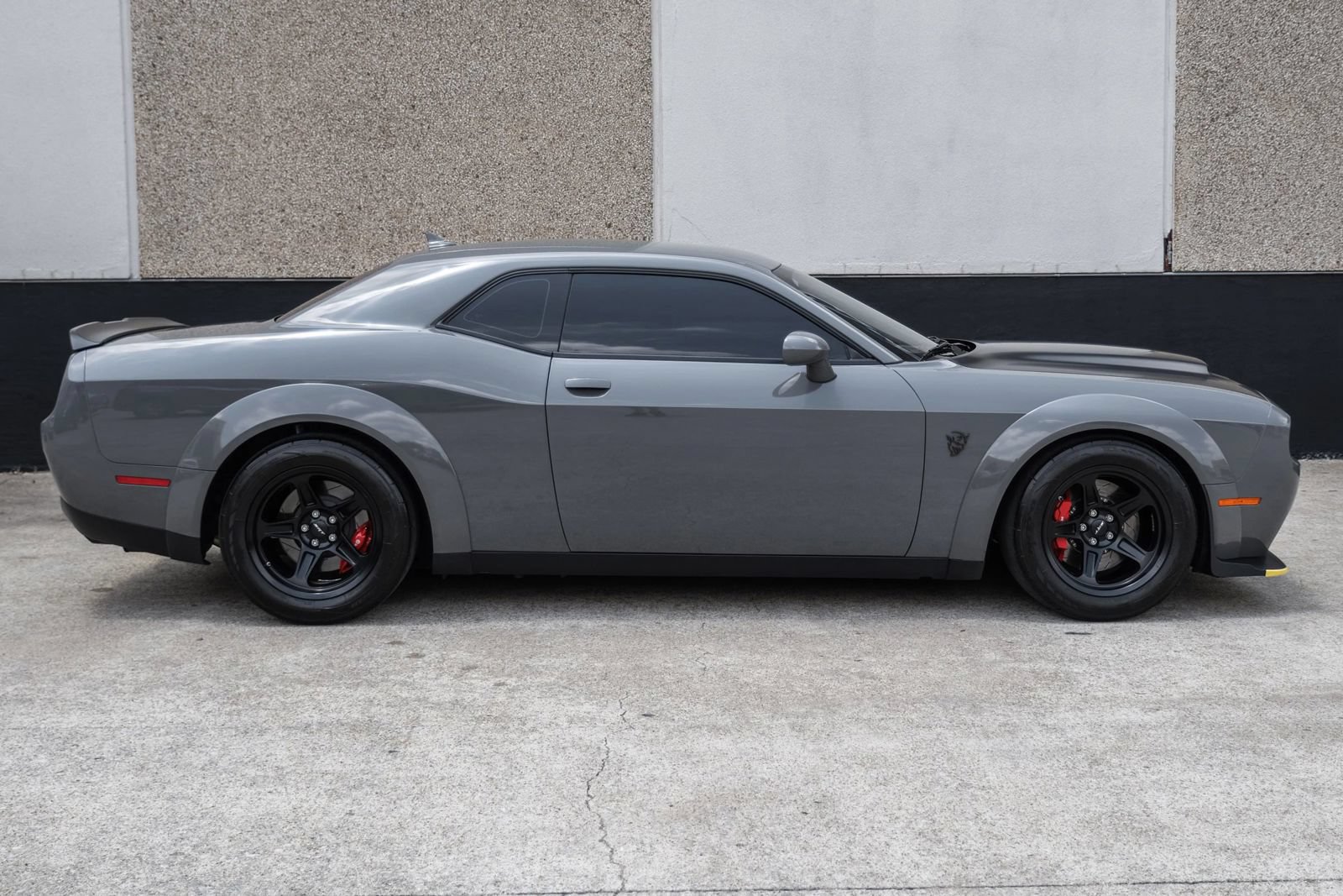 Used 2018 Dodge Challenger SRT Demon RWD image 6
