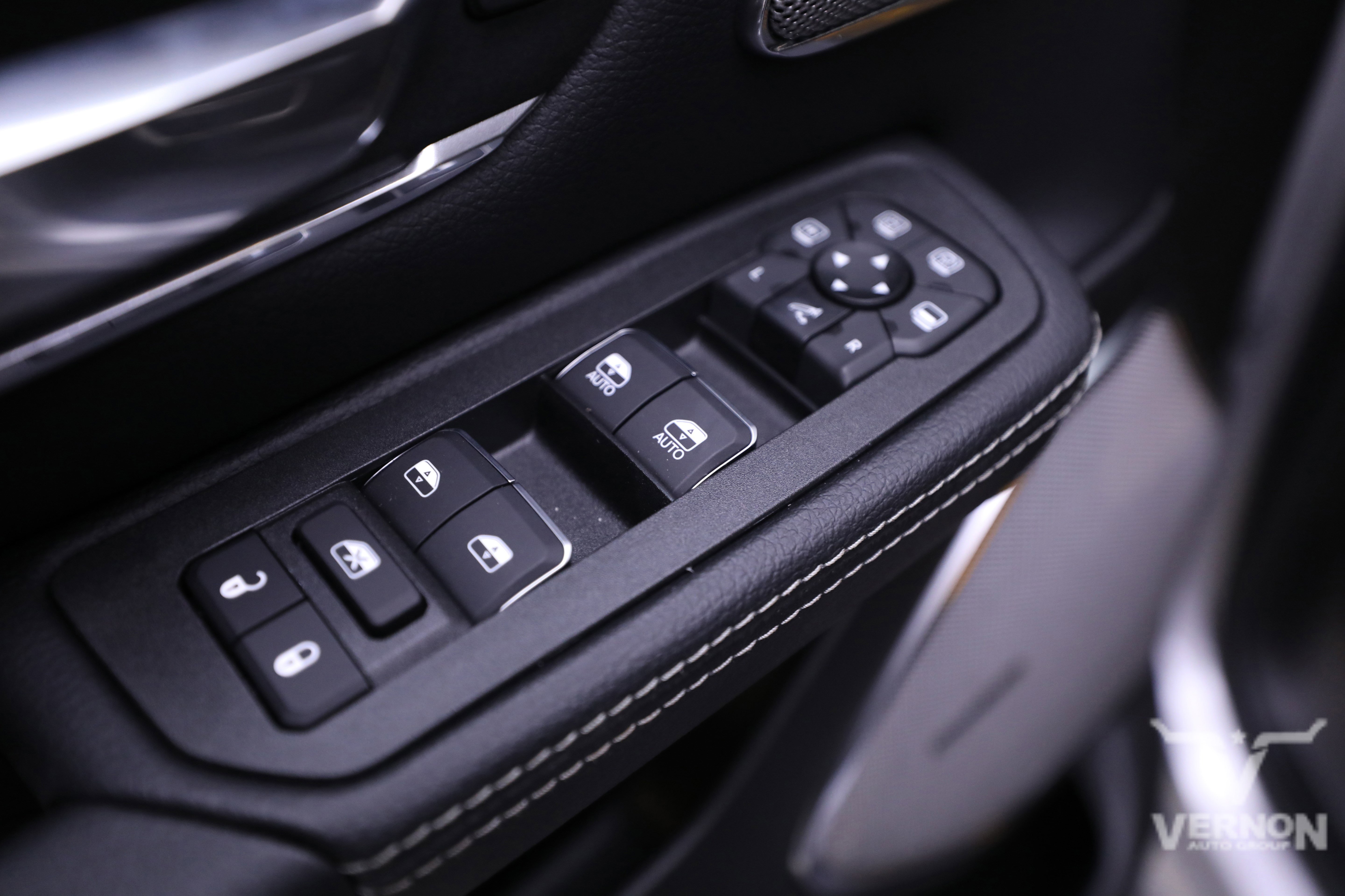 New 2026 RAM 1500 Laramie w/ Night Edition image 18