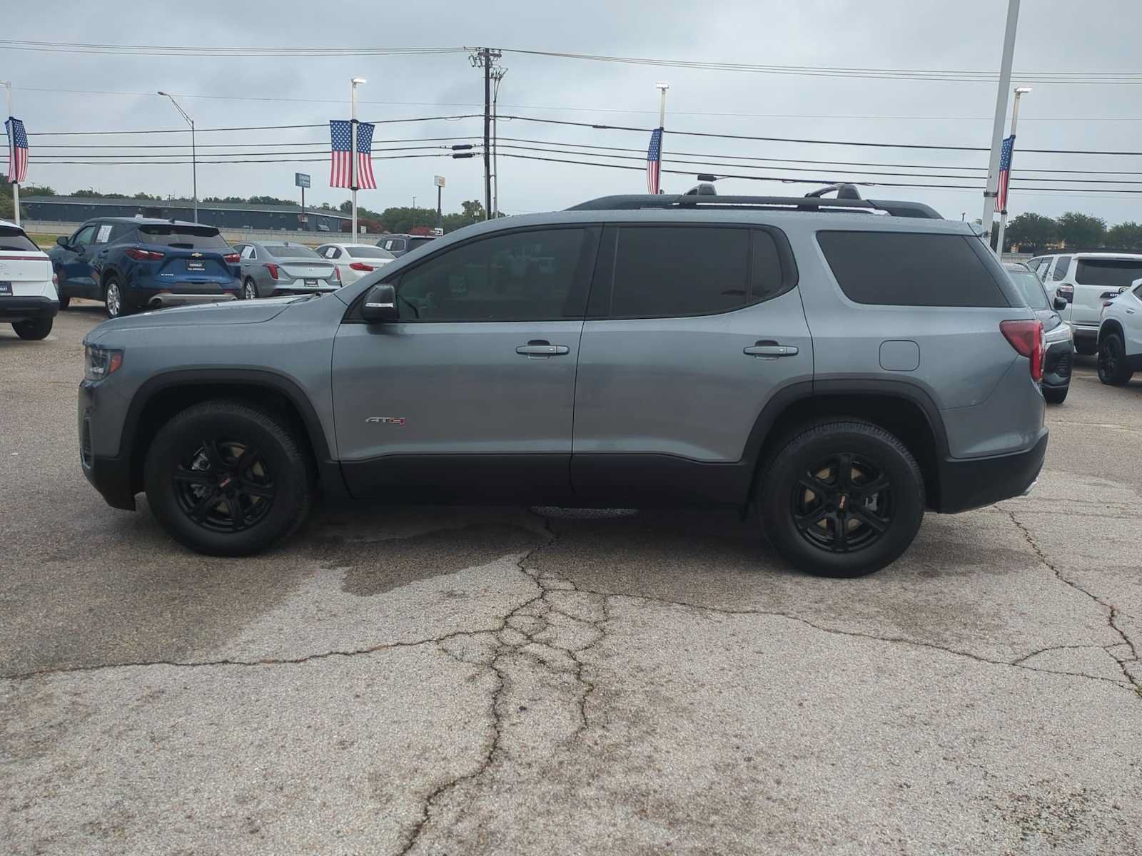 Used 2021 GMC Acadia AT4 w/ Trailering Package AWD/4WD image 5