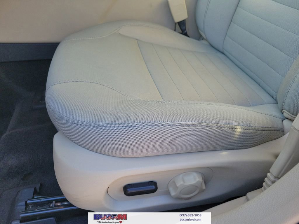 Used 2018 Ford Taurus SE image 13