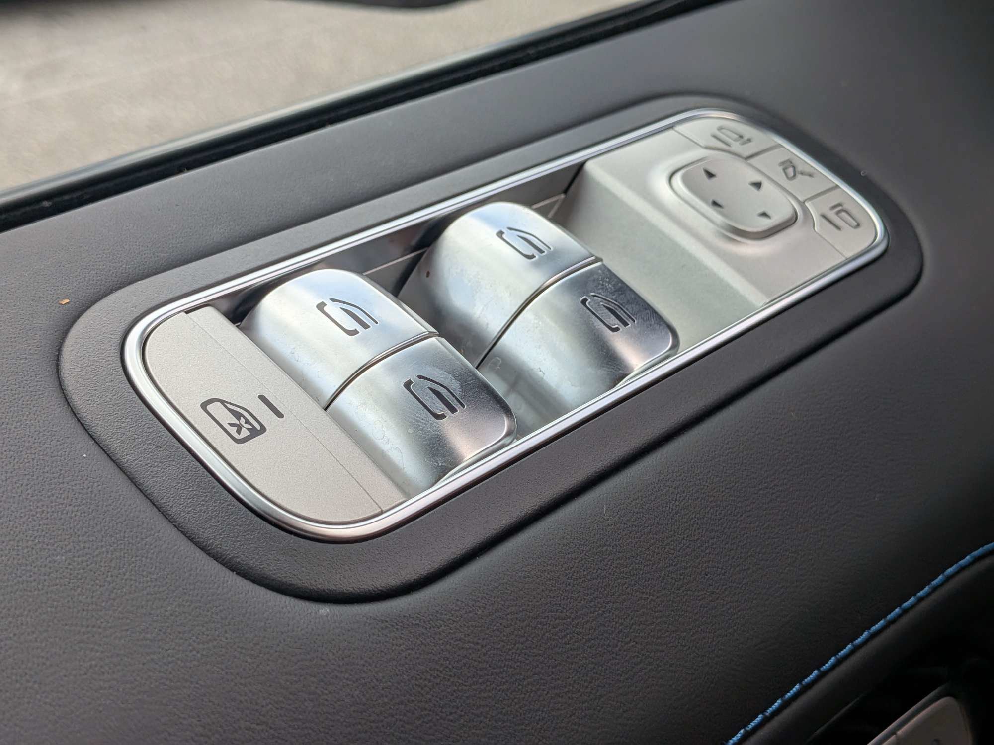 Used 2025 Mercedes-Benz G 580 w/ EQ Technology image 28