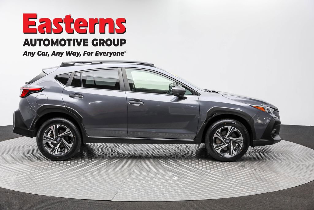 Used 2024 Subaru Crosstrek 2.0i Premium image 4