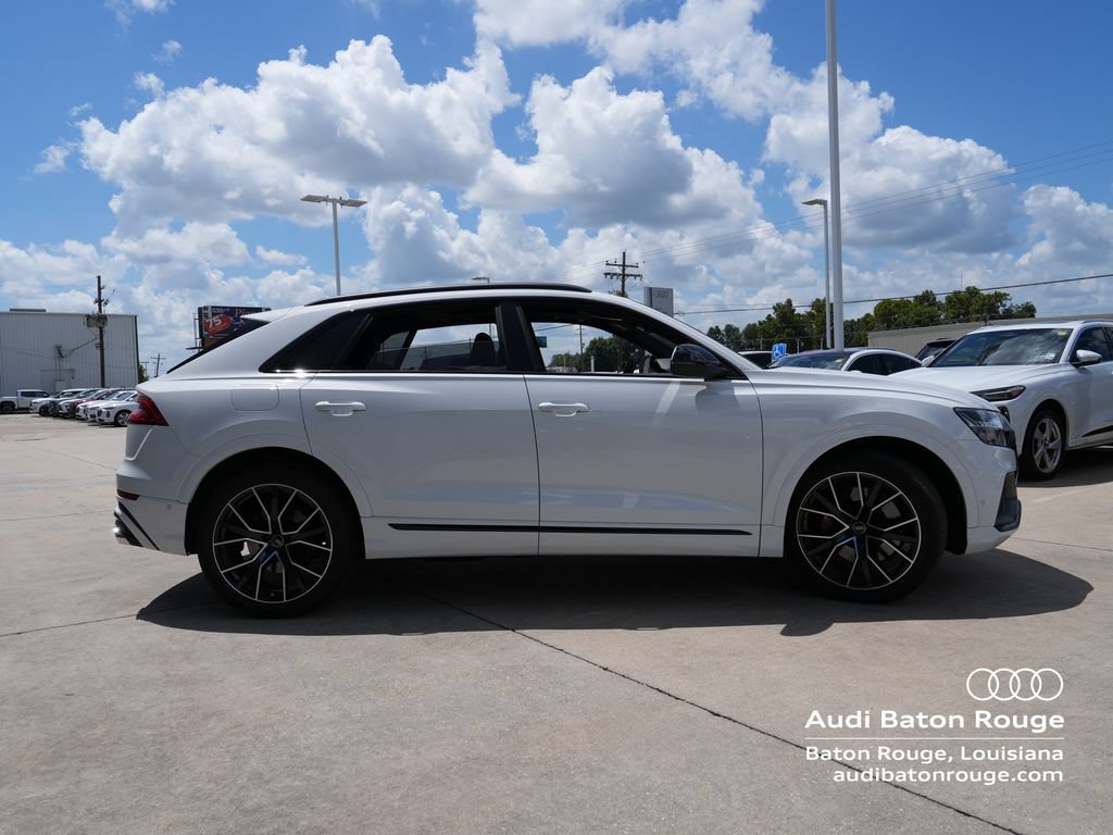 Used 2023 Audi SQ8 Prestige AWD/4WD image 6
