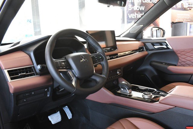 New 2026 Mitsubishi Outlander SEL AWD/4WD image 32