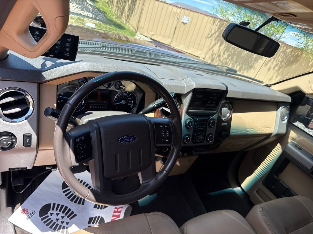Used 2015 Ford F350 Lariat w/ Lariat Interior Package AWD/4WD image 12