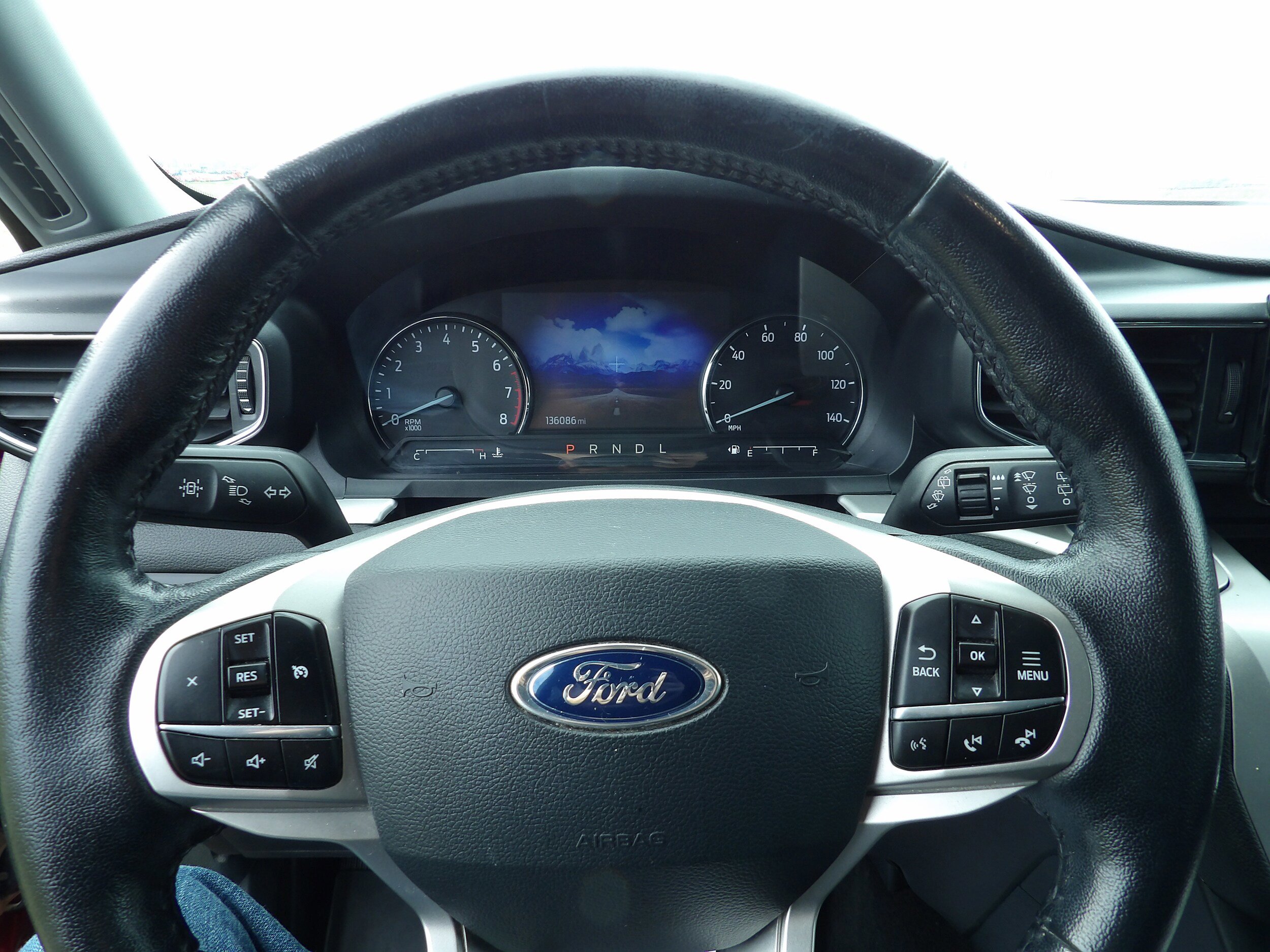Used 2021 Ford Explorer XLT w/ Equipment Group 202A image 15