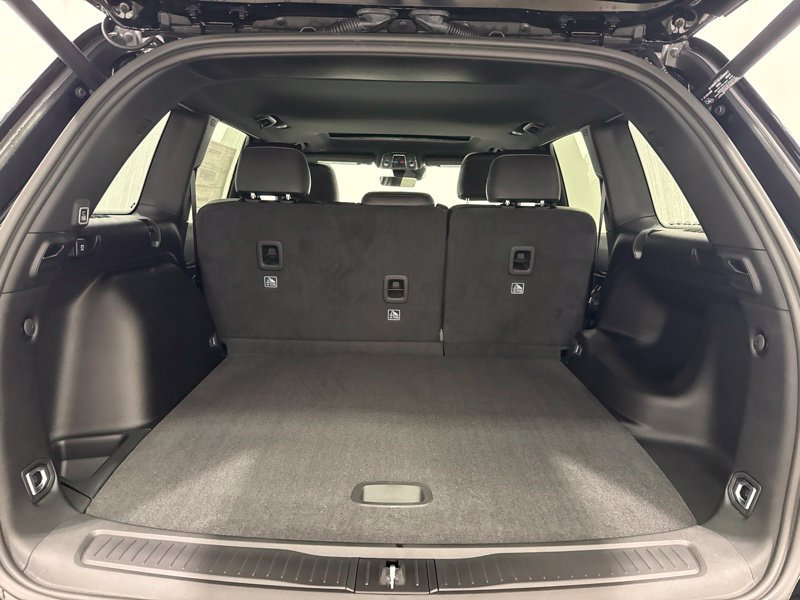 New 2027 Jeep Grand Cherokee Laredo X AWD/4WD image 9