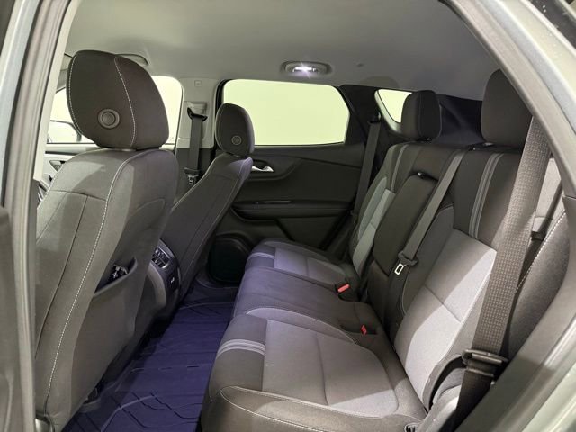 Used 2024 Chevrolet Blazer LT w/ Convenience Package FWD image 24
