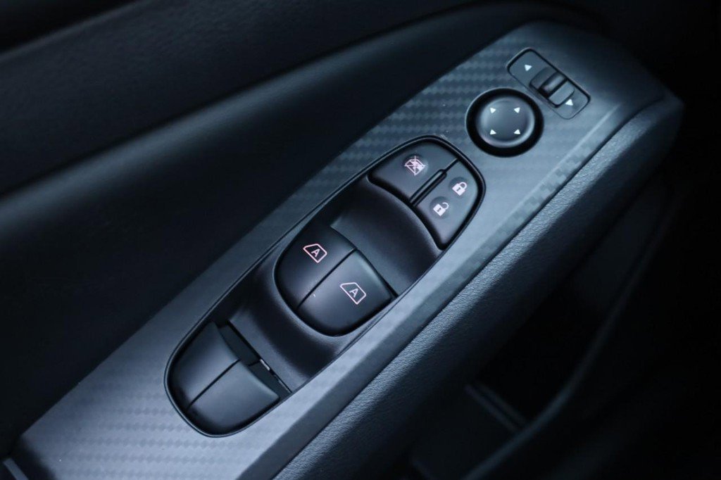 New 2025 Nissan Altima 2.5 SV image 38