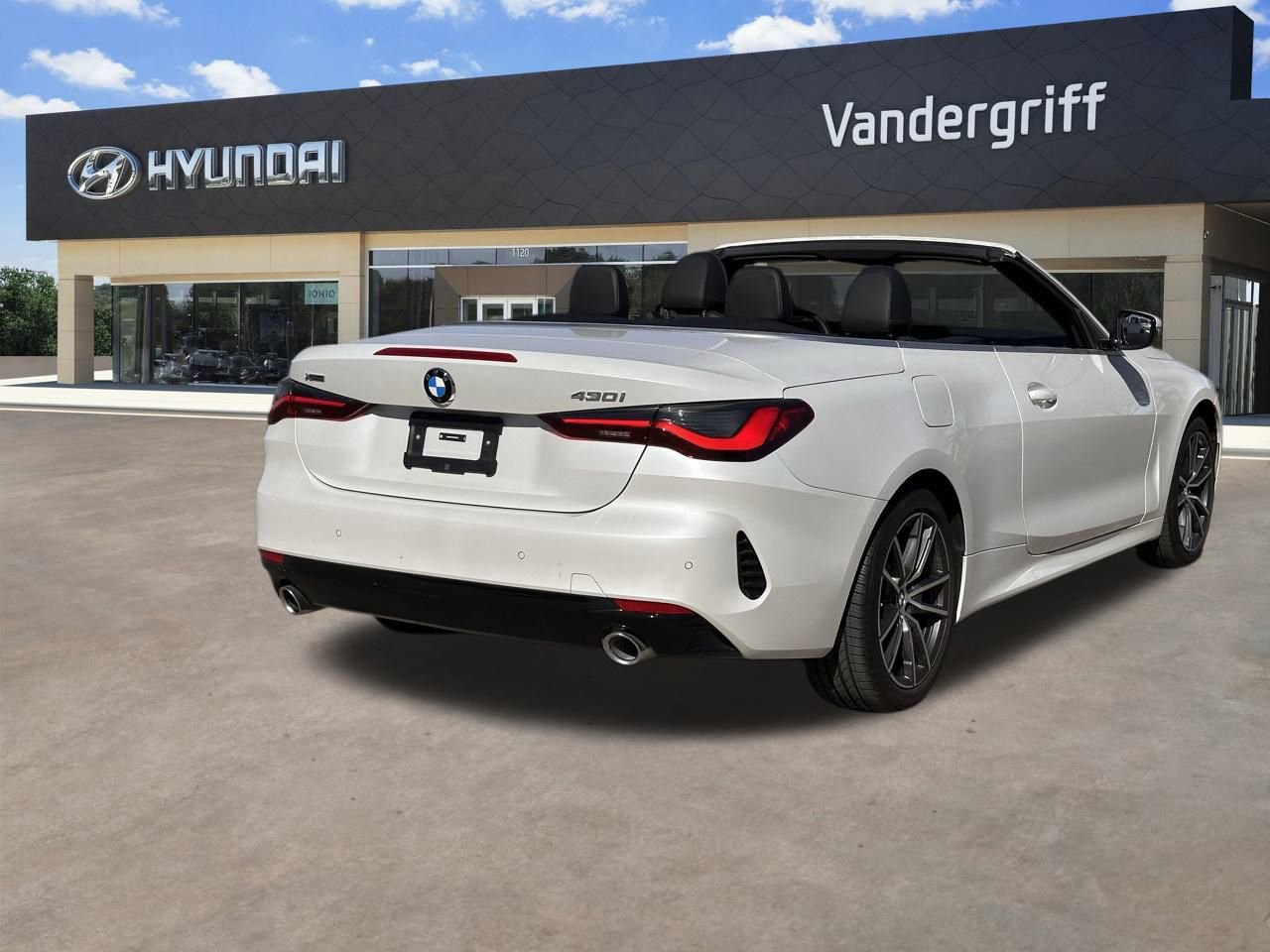 Used 2024 BMW 430i xDrive Convertible image 18