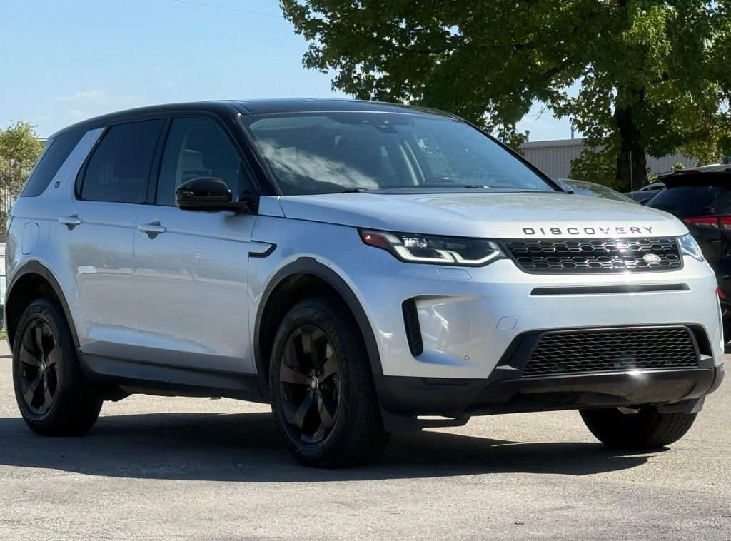 Used 2020 Land Rover Discovery Sport SE image 8