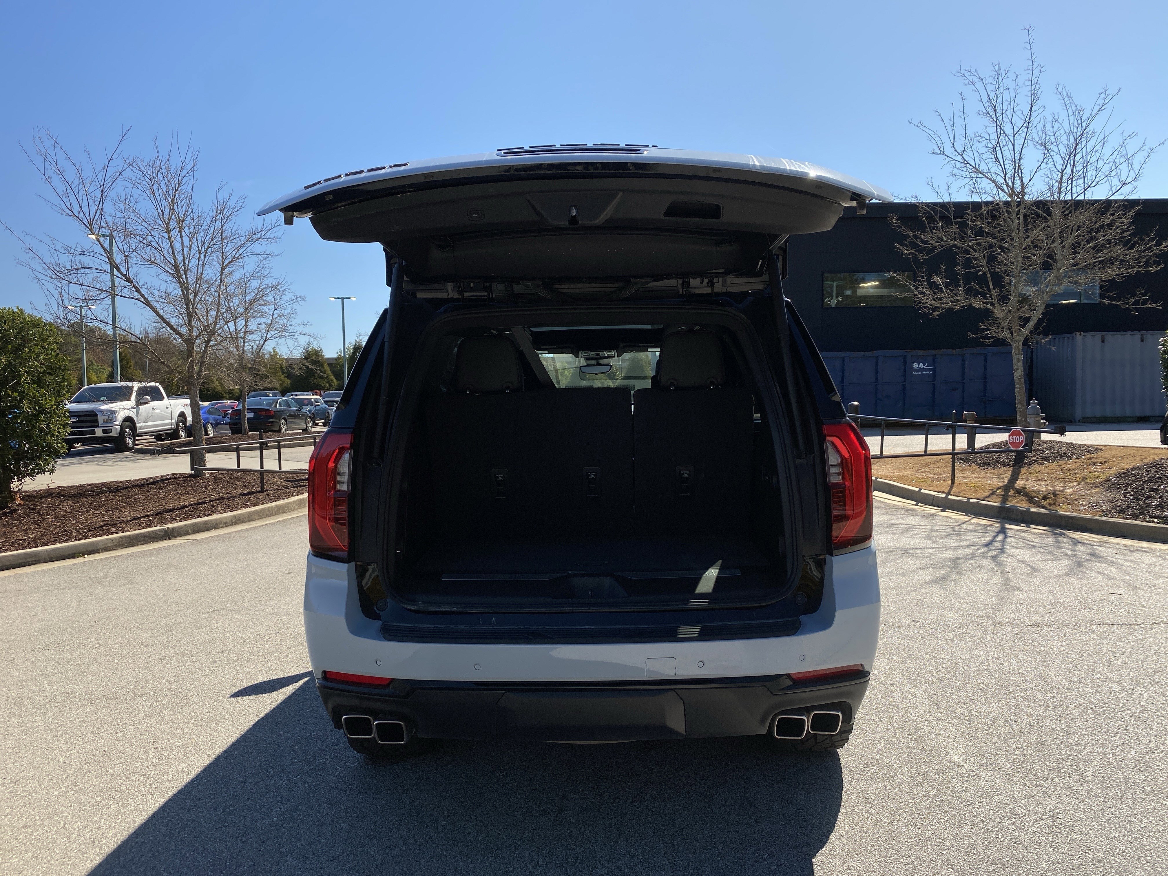 Used 2025 GMC Yukon Denali Ultimate image 53