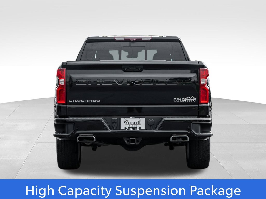 Used 2023 Chevrolet Silverado 1500 High Country w/ High Country Premium Package AWD/4WD image 6