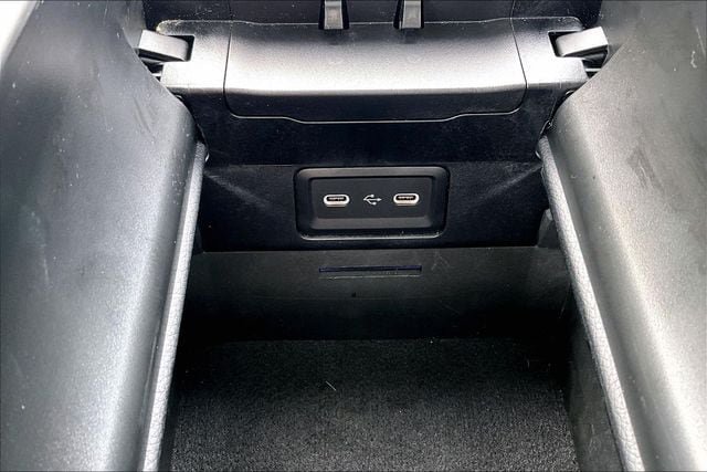 Certified 2023 Mercedes-Benz C 300 4MATIC Sedan image 19