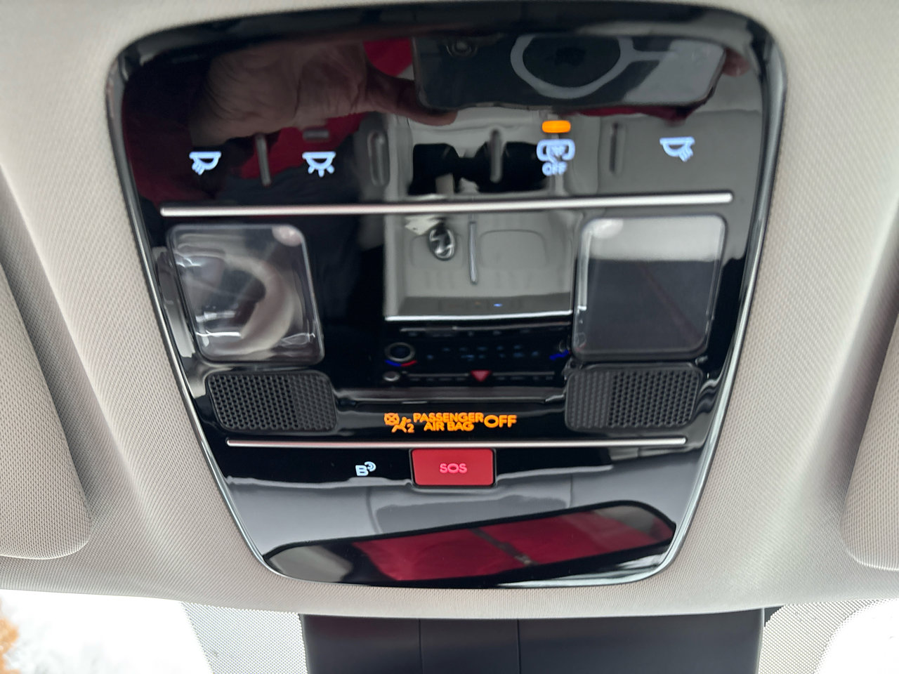 Used 2025 Hyundai Santa Fe SEL image 23