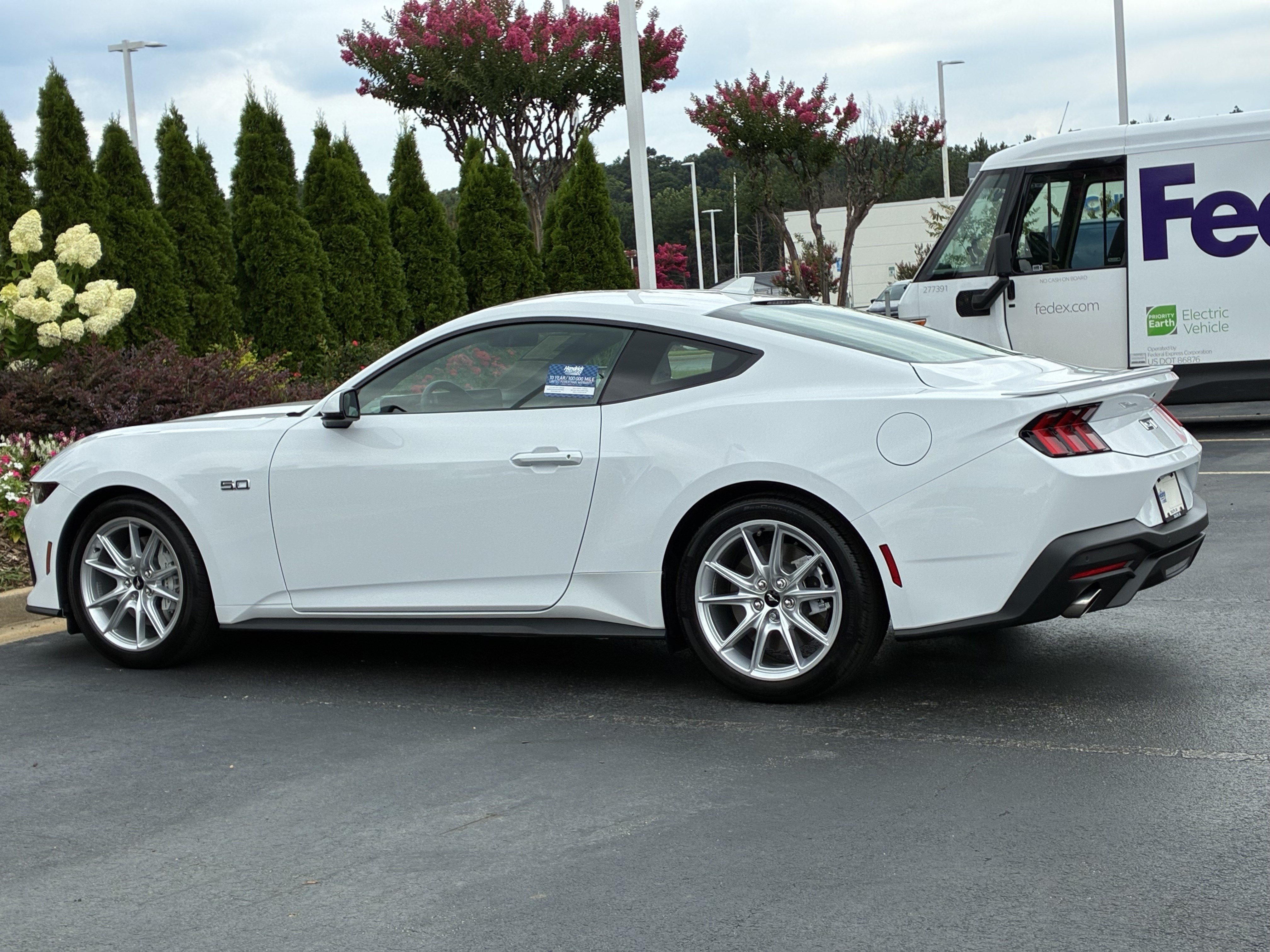 Used 2025 Ford Mustang GT Premium RWD image 10