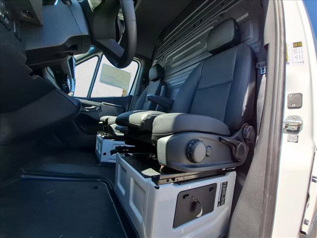 New 2026 Mercedes-Benz Sprinter 2500 image 4