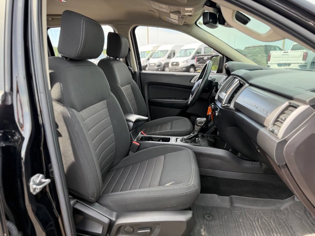 Used 2019 Ford Ranger XLT w/ Equipment Group 302A Luxury AWD/4WD image 13