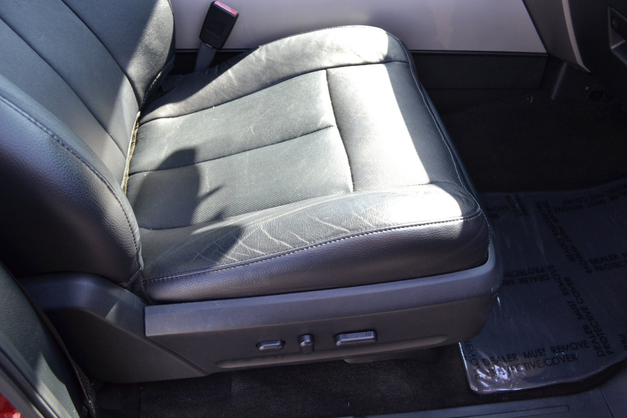 Used 2016 Ford Expedition Limited w/ Equipment Group 301A image 34