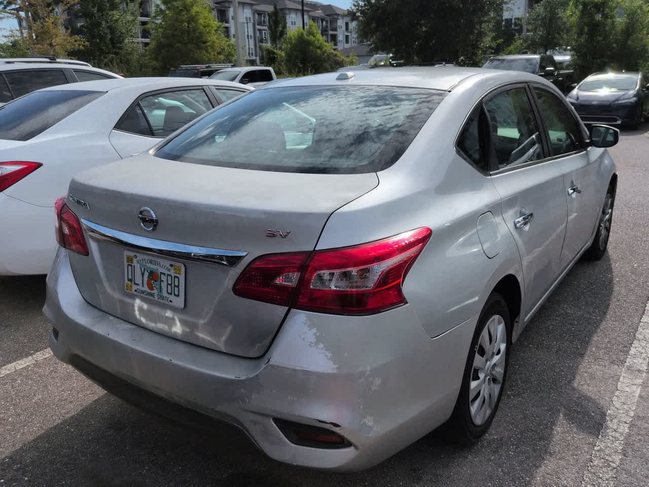 Used 2017 Nissan Sentra SV FWD image 4