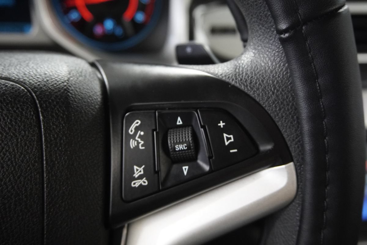 Used 2012 Chevrolet Camaro LS RWD image 16