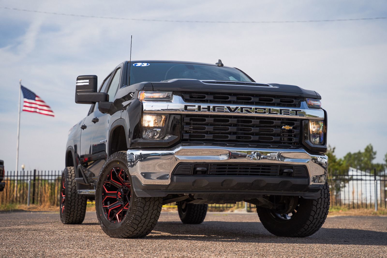 Used 2023 Chevrolet Silverado 2500 LT w/ Gooseneck/5TH Wheel Package image 4