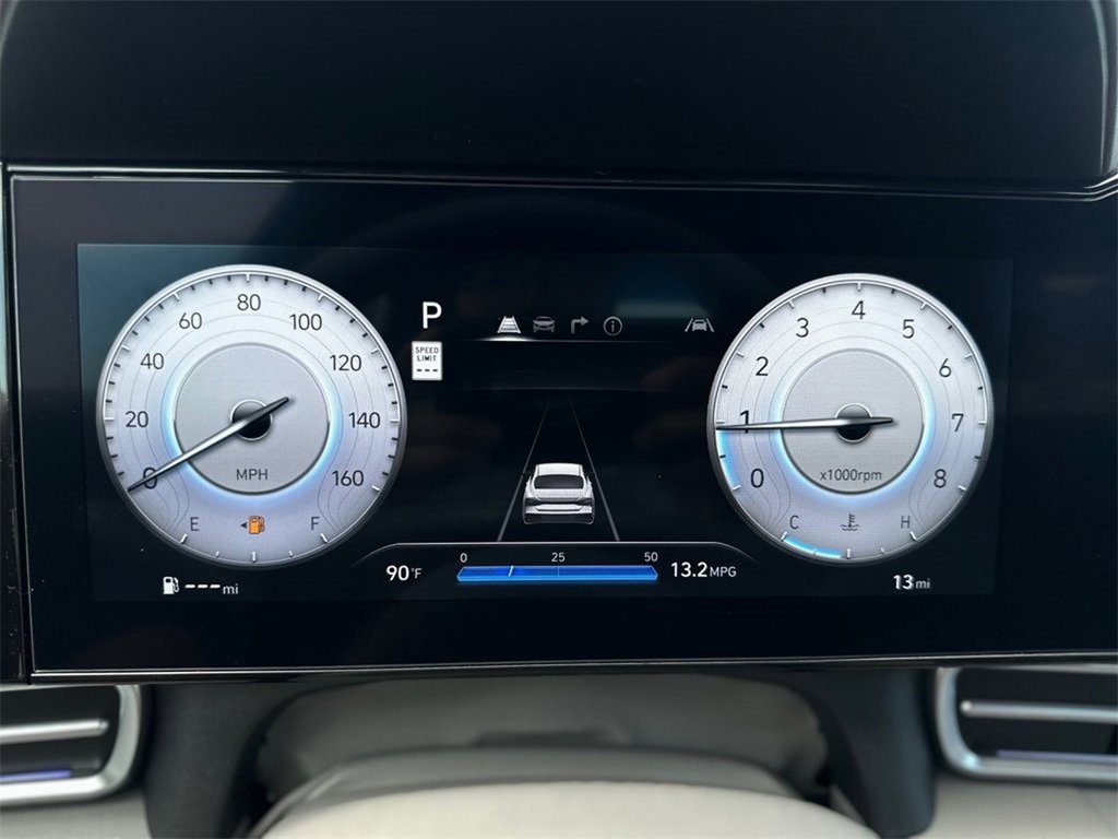 Used 2024 Hyundai Elantra SEL w/ Convenience Package image 11