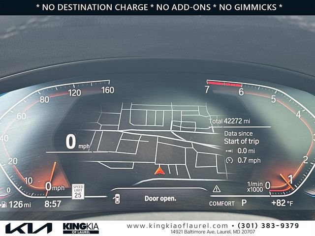 Used 2024 BMW X4 xDrive30i w/ Parking Assistance Package AWD/4WD image 13