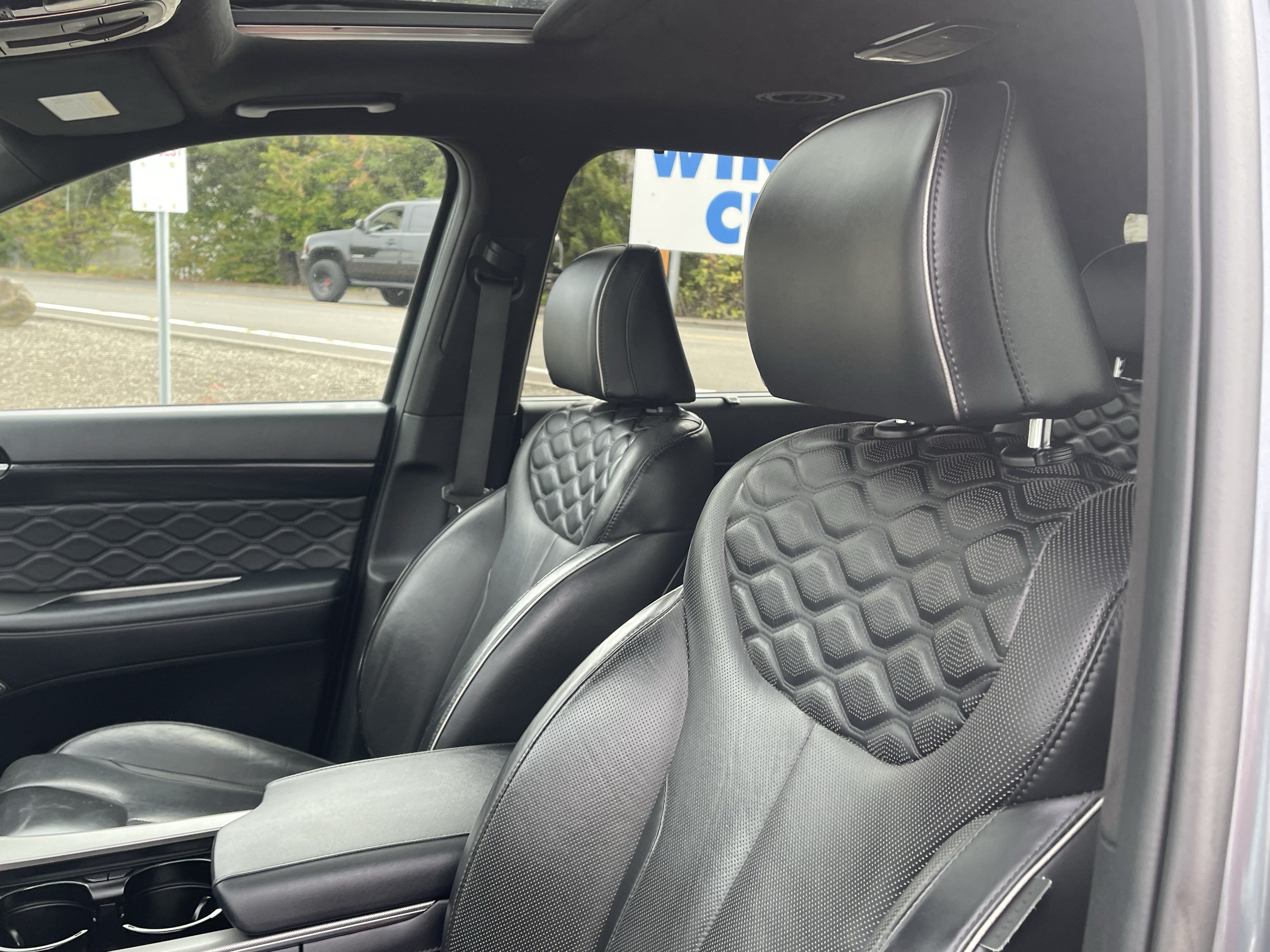 Used 2020 Hyundai Palisade Limited w/ Winter Weather Package AWD/4WD image 20