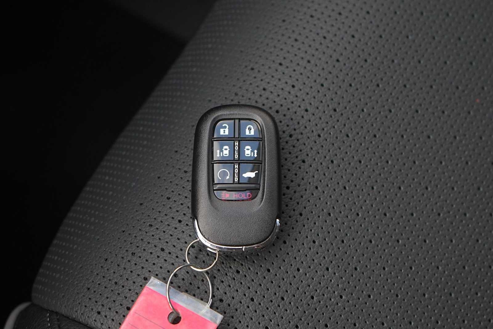 Certified 2026 Honda Odyssey Elite image 28