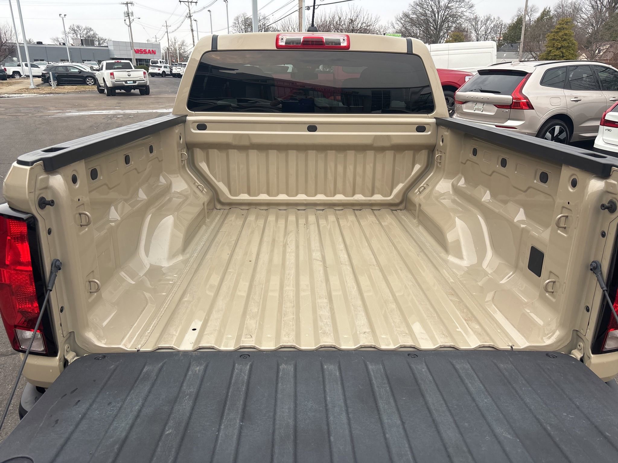 Used 2024 Chevrolet Colorado W/T image 6