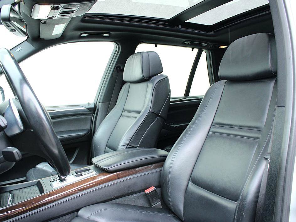 Used 2013 BMW X5 xDrive35i image 12