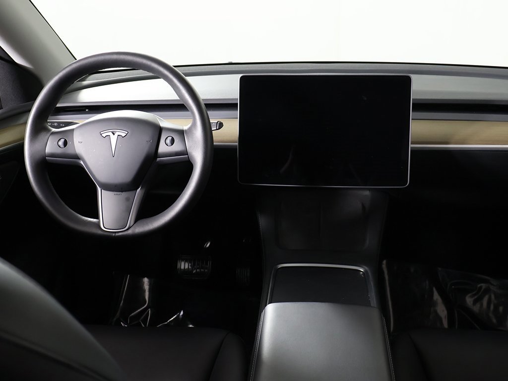 Used 2023 Tesla Model Y Long Range image 33