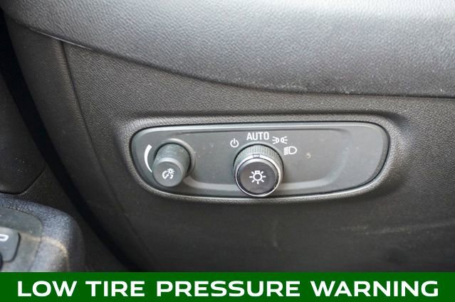 Used 2023 Chevrolet Equinox LT image 23