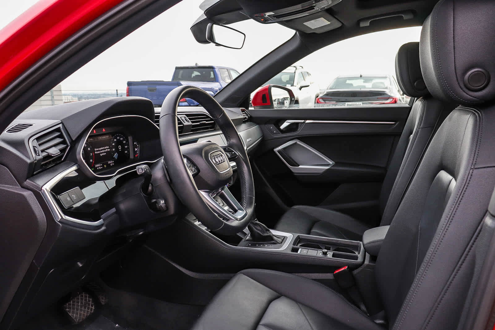 Used 2023 Audi Q3 2.0T Premium w/ 19" Wheel Package image 24