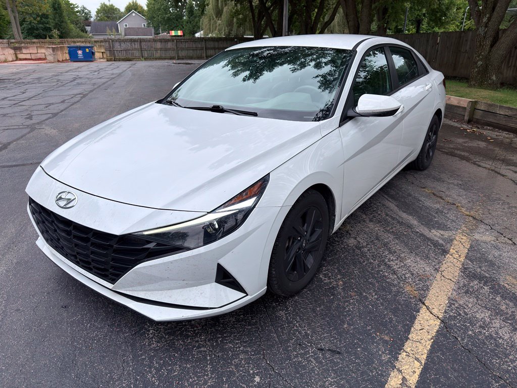 Used 2021 Hyundai Elantra SEL FWD image 15