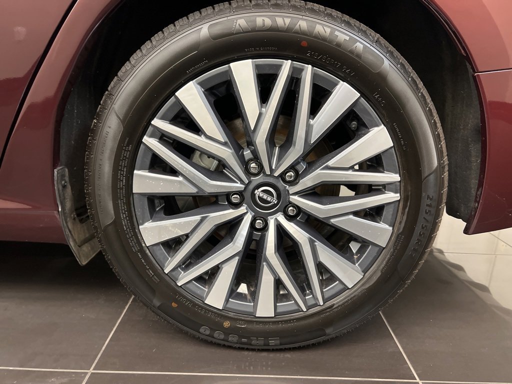 Used 2023 Nissan Altima 2.5 SV image 7