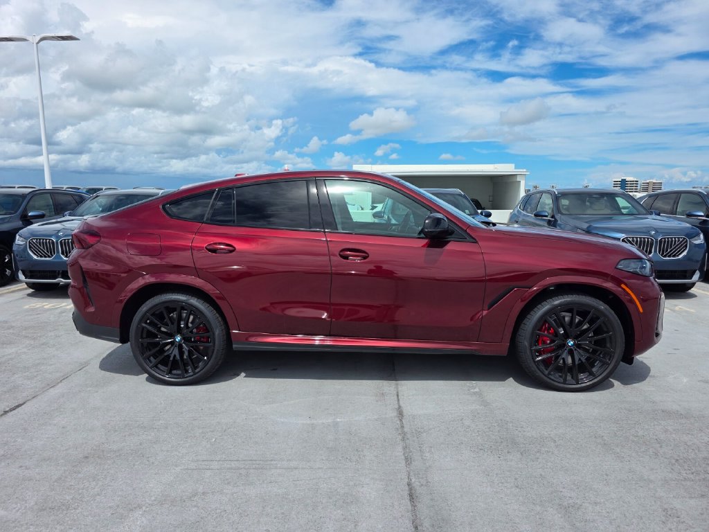 New 2027 BMW X6 M60i AWD/4WD image 3