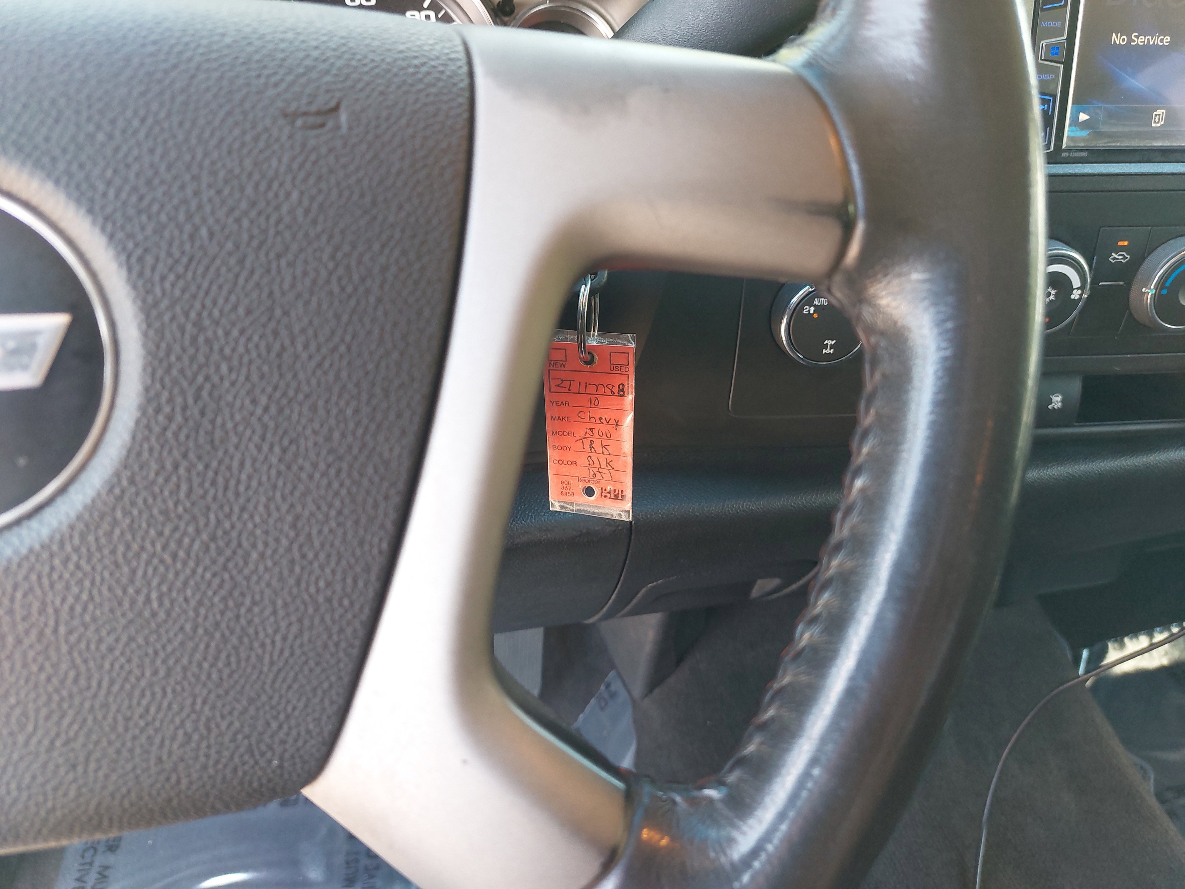 Used 2010 Chevrolet Silverado 1500 LT image 18