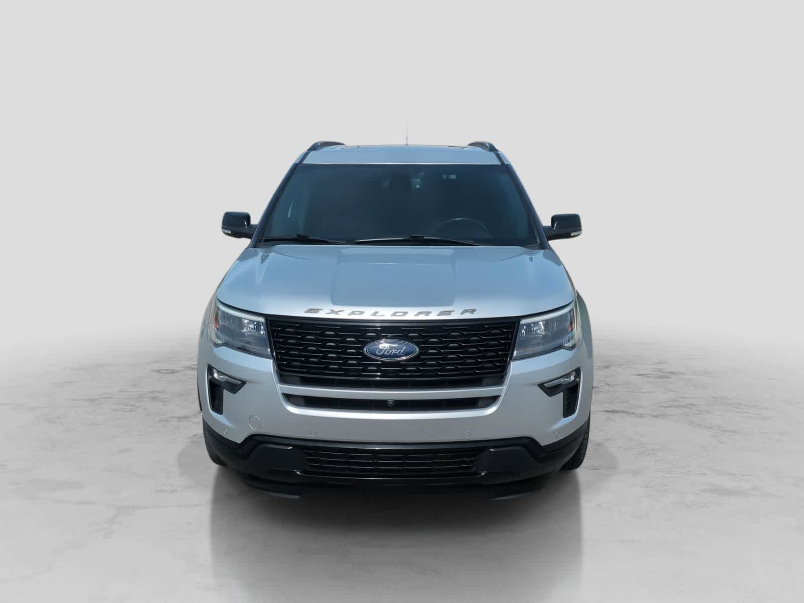 Used 2018 Ford Explorer Sport w/ Equipment Group 401A AWD/4WD image 3